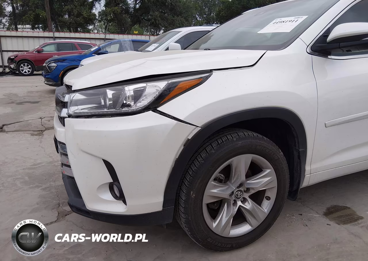 2018 Toyota Highlander Limited VIN:5TDYZRFH8JS288682 - 17