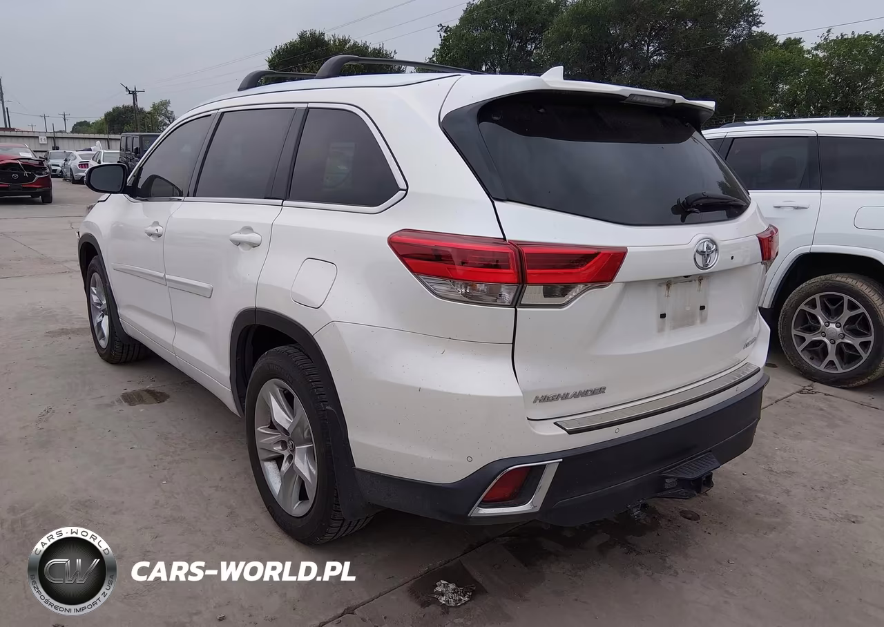 2018 Toyota Highlander Limited VIN:5TDYZRFH8JS288682 - 3