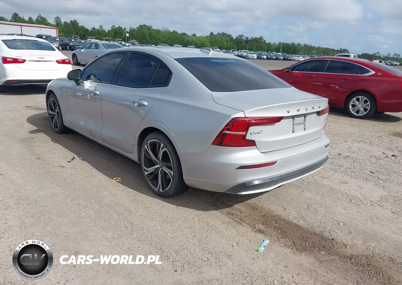 2023 Volvo S60 B5 Plus Dark Theme VIN:7JRL12FL5PG230269 - 3
