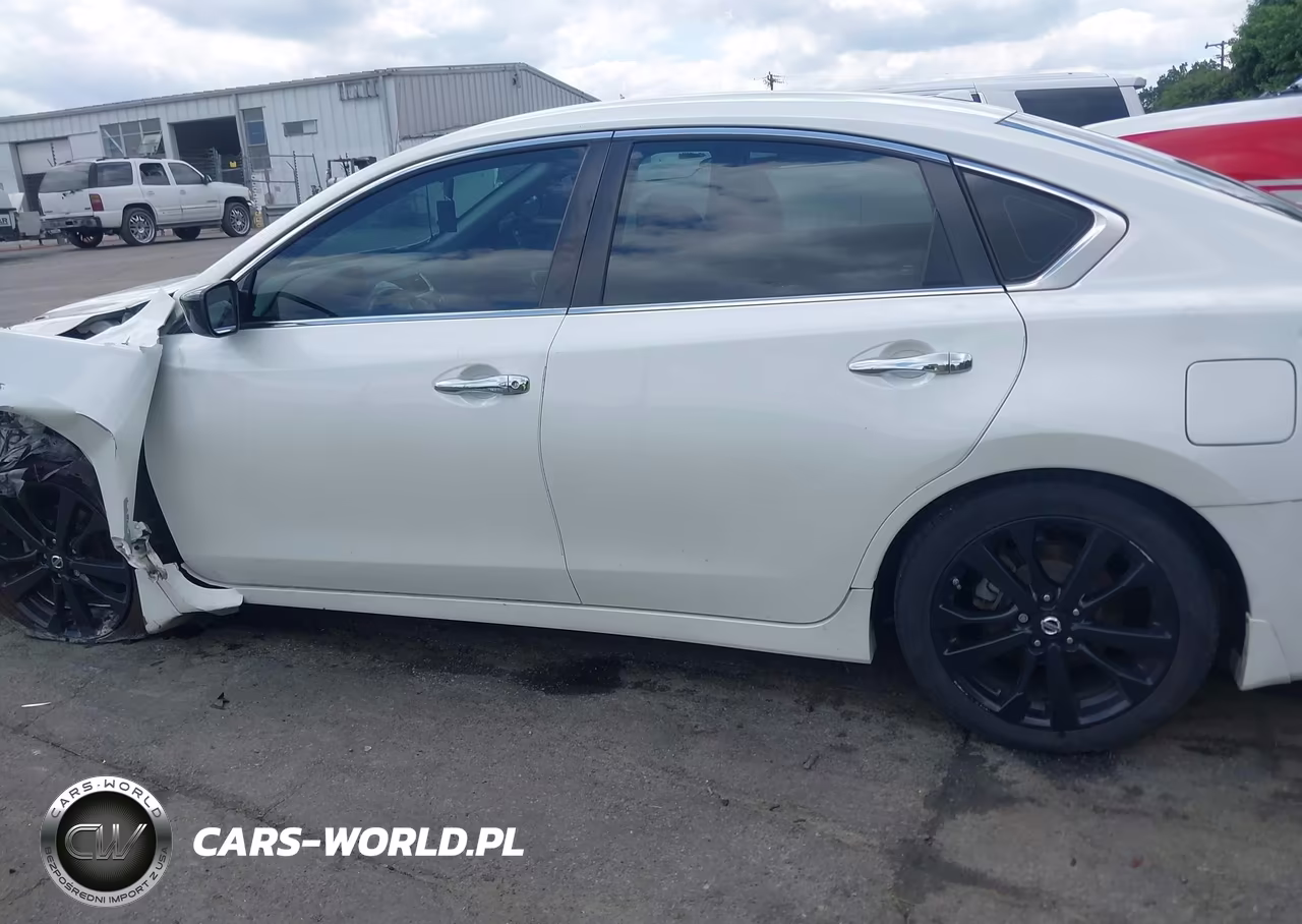 2018 Nissan Altima 2.5 Sr VIN:1N4AL3APXJC266558 - 14