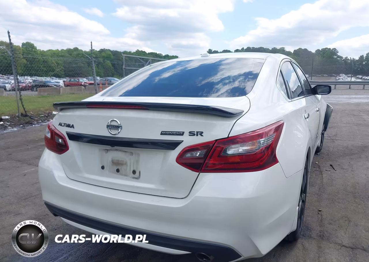 2018 Nissan Altima 2.5 Sr VIN:1N4AL3APXJC266558 - 16