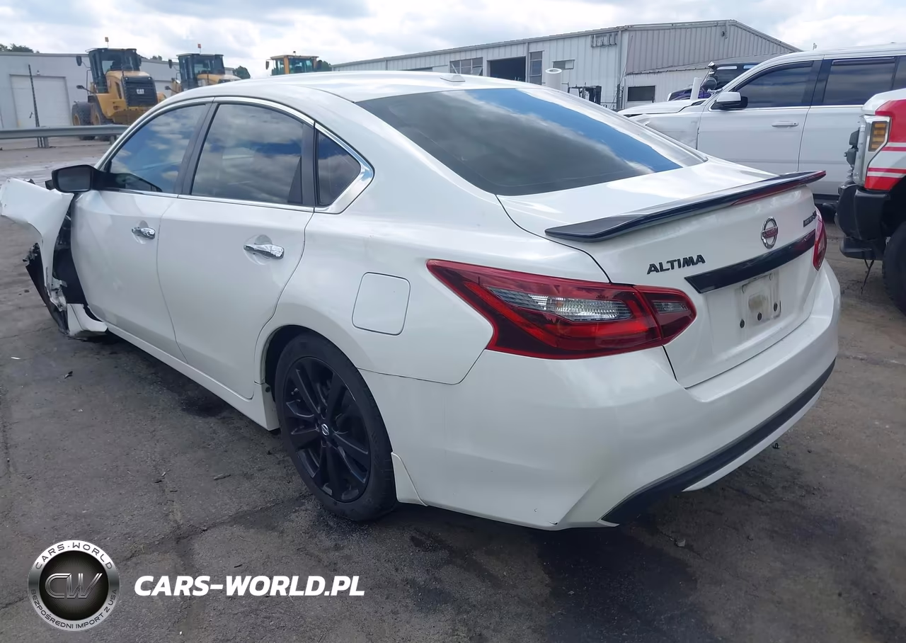 2018 Nissan Altima 2.5 Sr VIN:1N4AL3APXJC266558 - 3