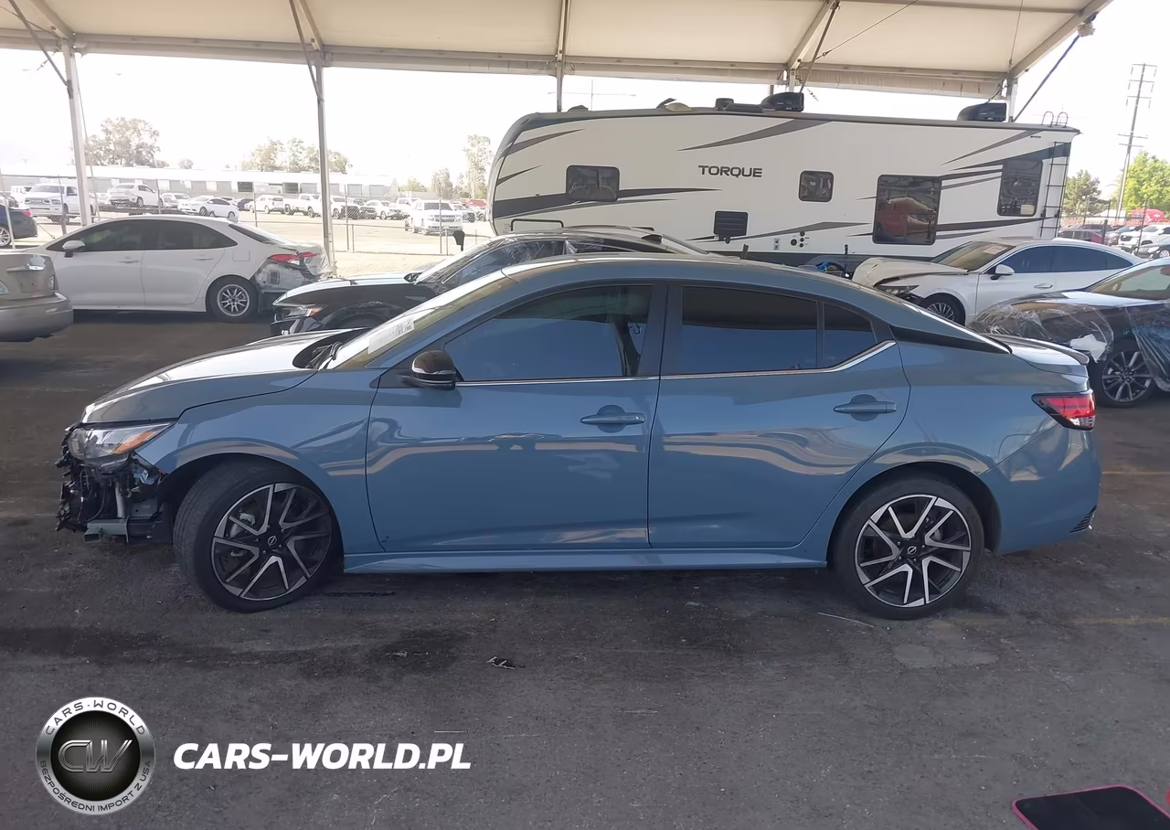 2025 Nissan Sentra Sr VIN:3N1AB8DV1SY359825 - 14