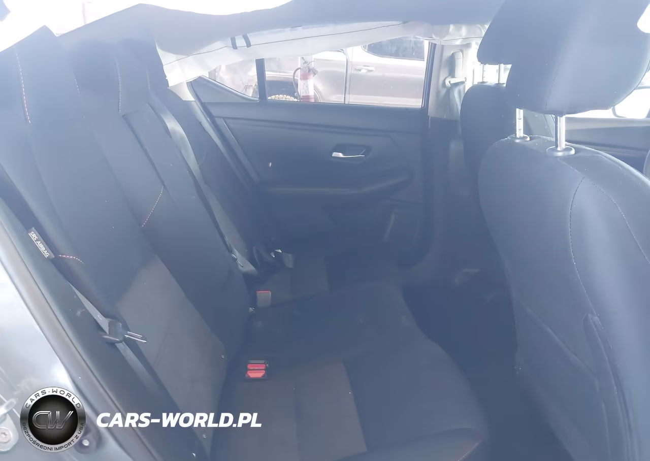 2025 Nissan Sentra Sr VIN:3N1AB8DV1SY359825 - 8