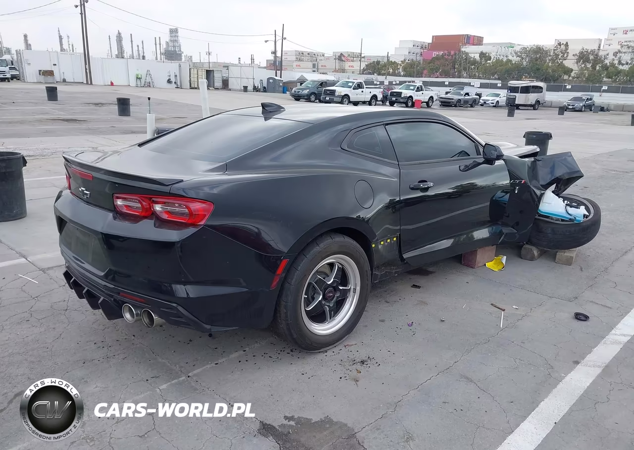 2021 Chevrolet Camaro Rwd Lt1 VIN:1G1FF1R75M0121362 - 4