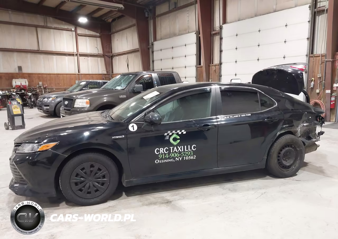 2020 Toyota Camry Le Hybrid VIN:4T1C31AK7LU521929 - 14