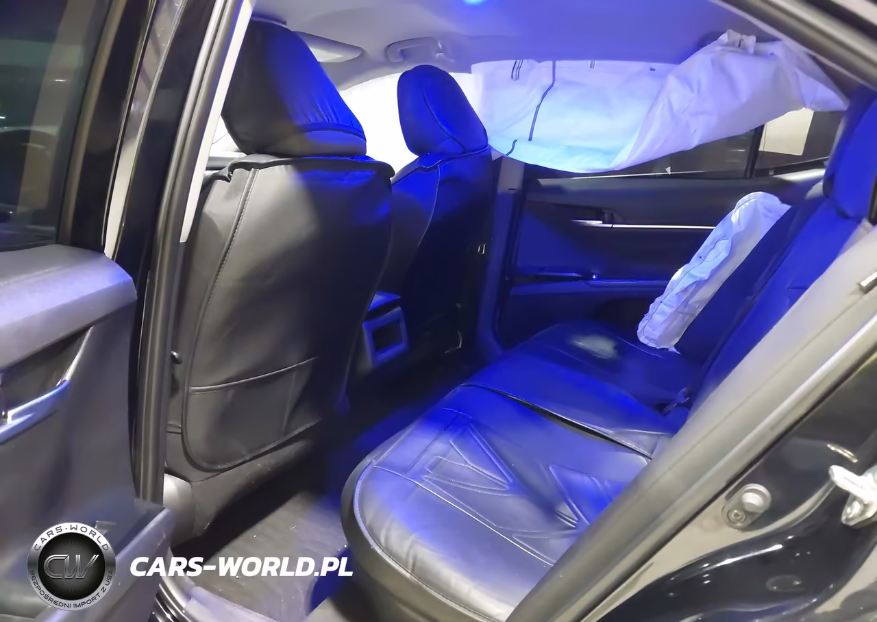 2020 Toyota Camry Le Hybrid VIN:4T1C31AK7LU521929 - 8