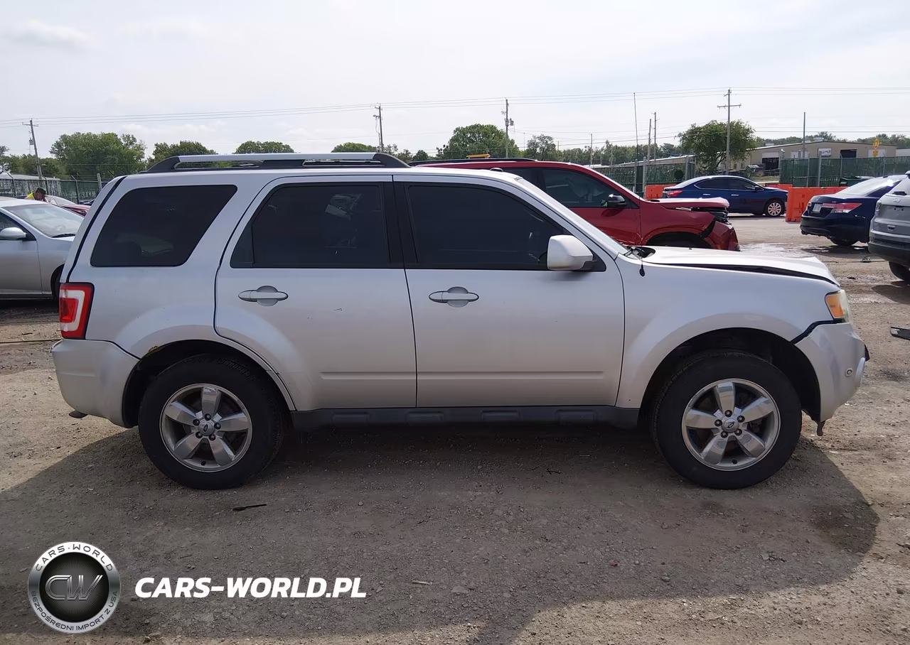 2010 Ford Escape Limited VIN:1FMCU9EG4AKA05473 - 13