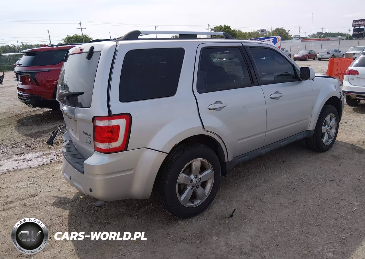 2010 Ford Escape Limited VIN:1FMCU9EG4AKA05473 - 4