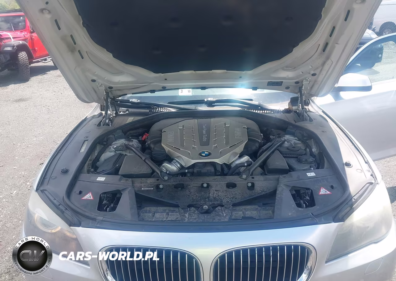 2011 BMW 750Li xDrive VIN:WBAKC8C53BC434367 - 10