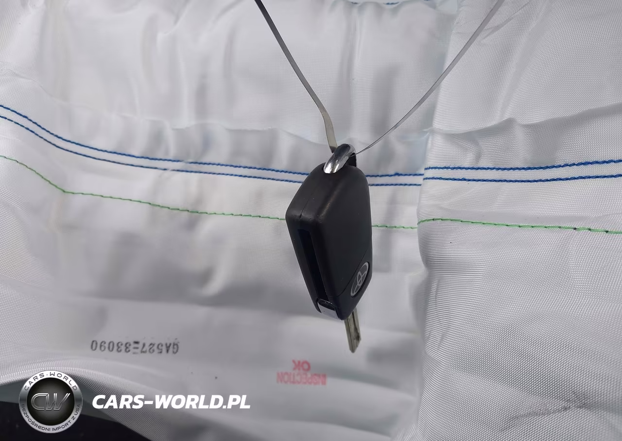 2022 Toyota Corolla Le VIN:JTDEPMAE6NJ225298 - 11