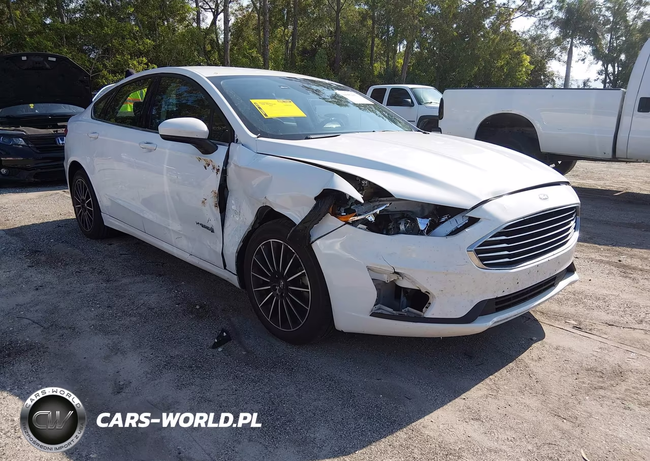2019 Ford Fusion Hybrid Se