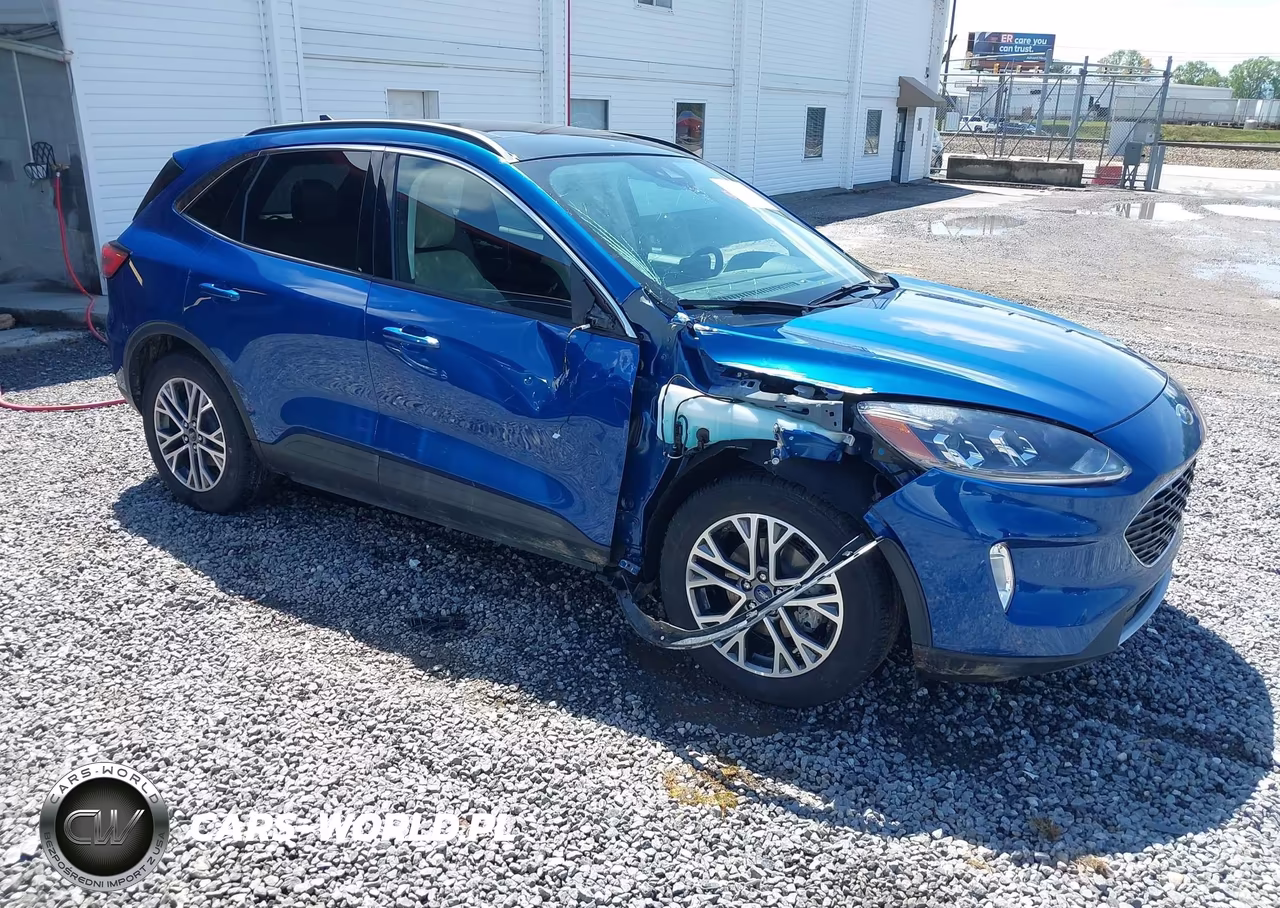2022 Ford Escape Sel