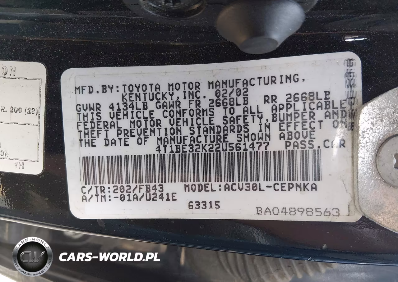 2002 Toyota Camry Le VIN:4T1BE32K22U561477 - 9