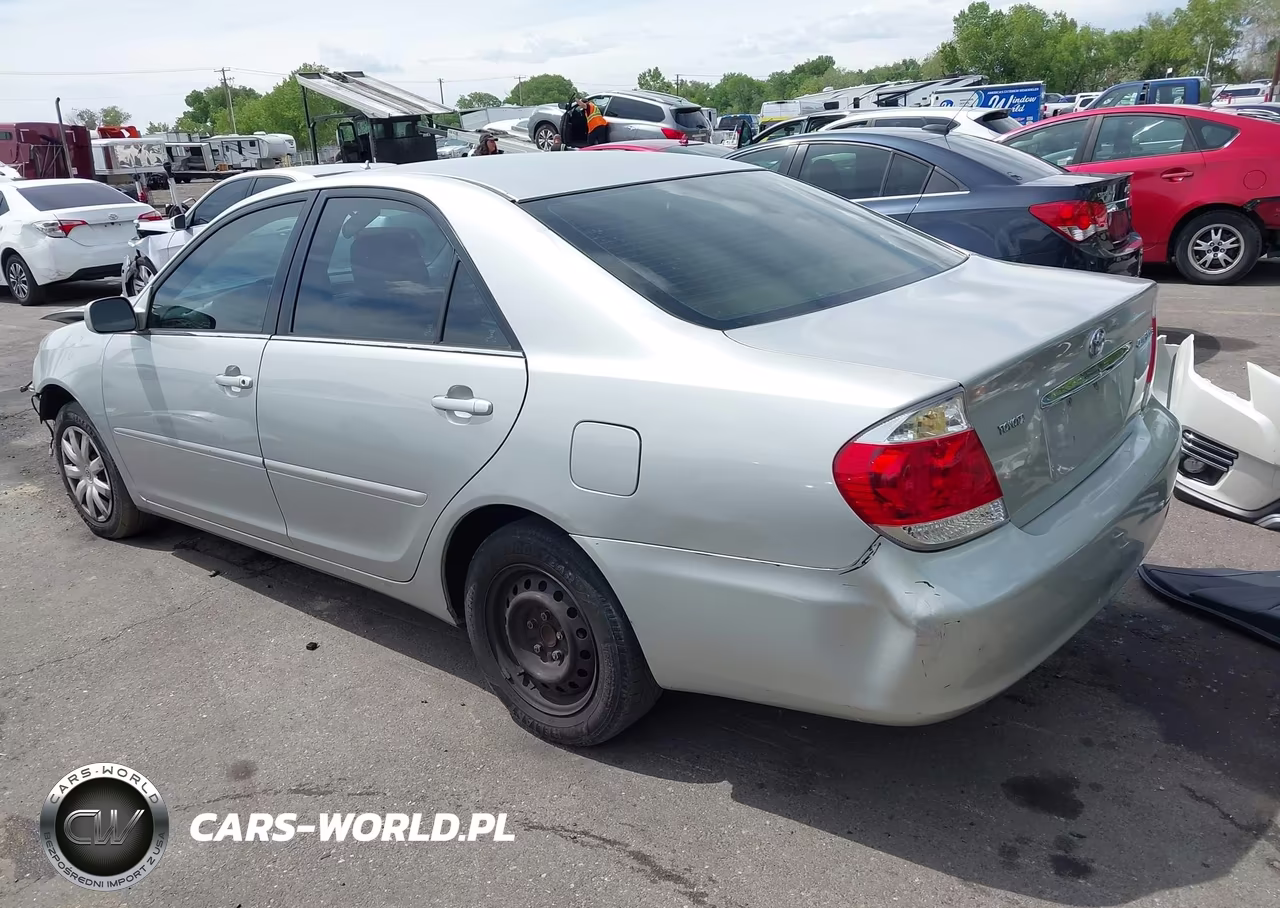 2006 Toyota Camry Le VIN:4T1BE32K16U161271 - 3