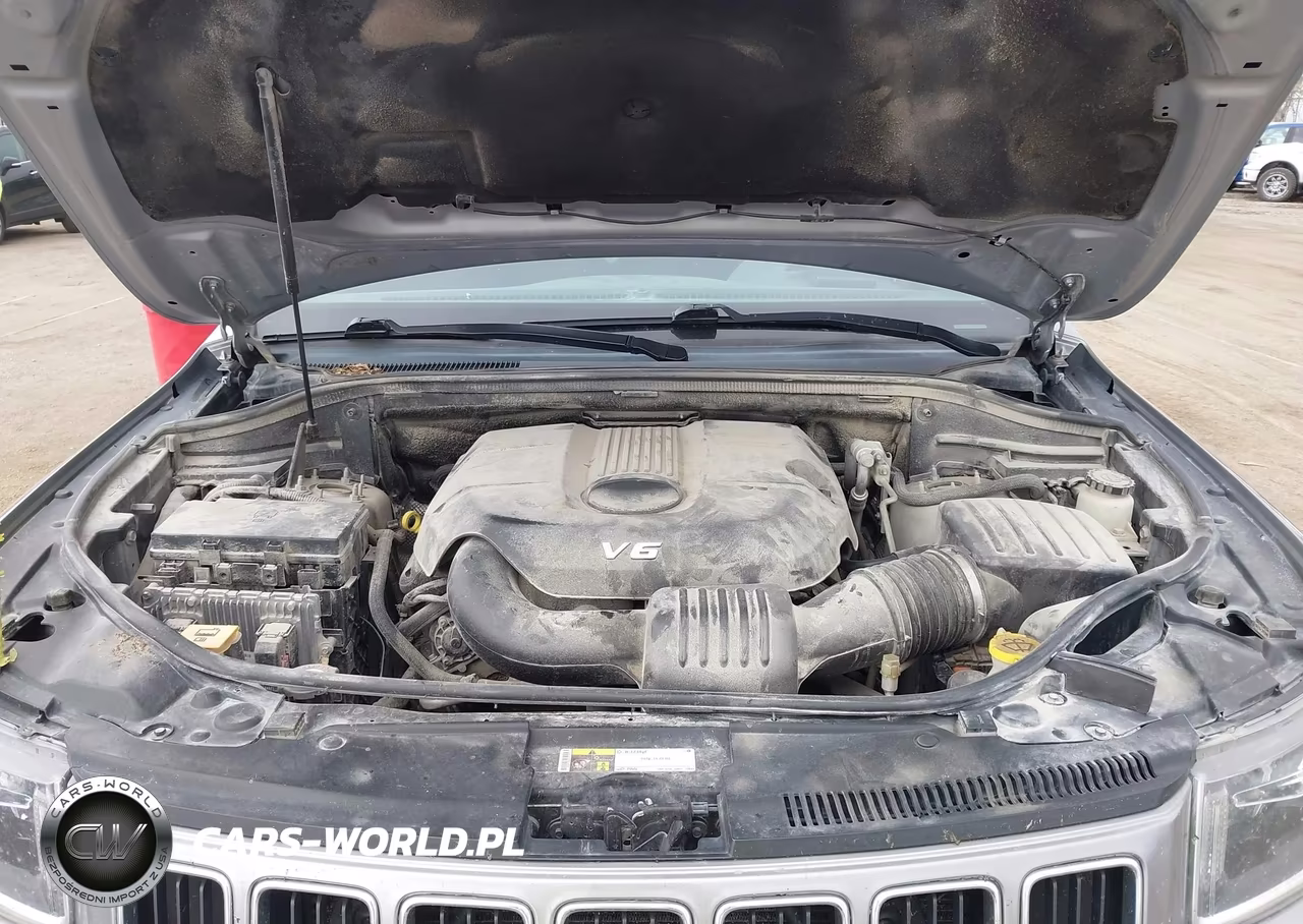 2015 Jeep Grand Cherokee Laredo VIN:1C4RJFAG0FC234178 - 10