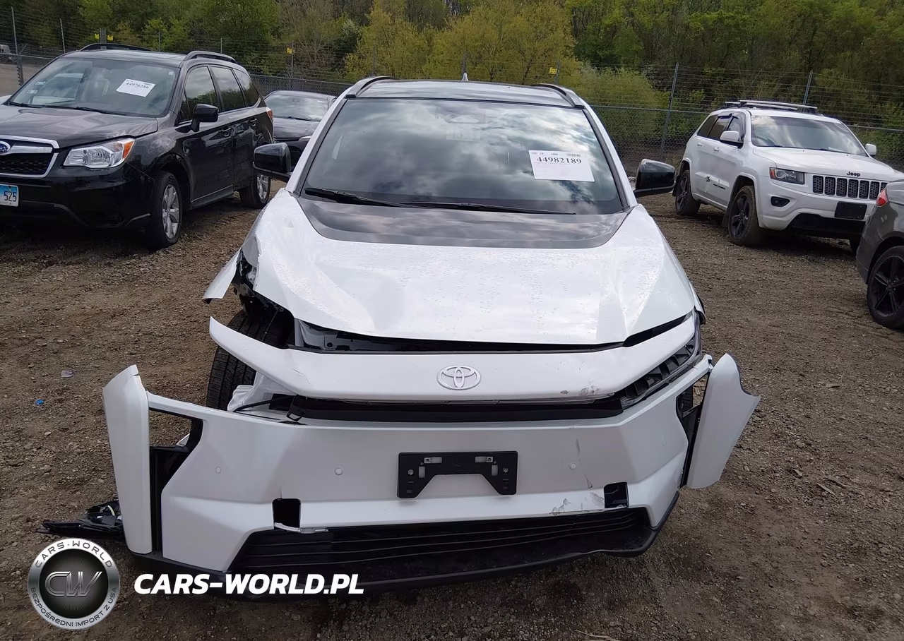 2026 Toyota Bz Xle VIN:JTMBDAFB8TA007384 - 13