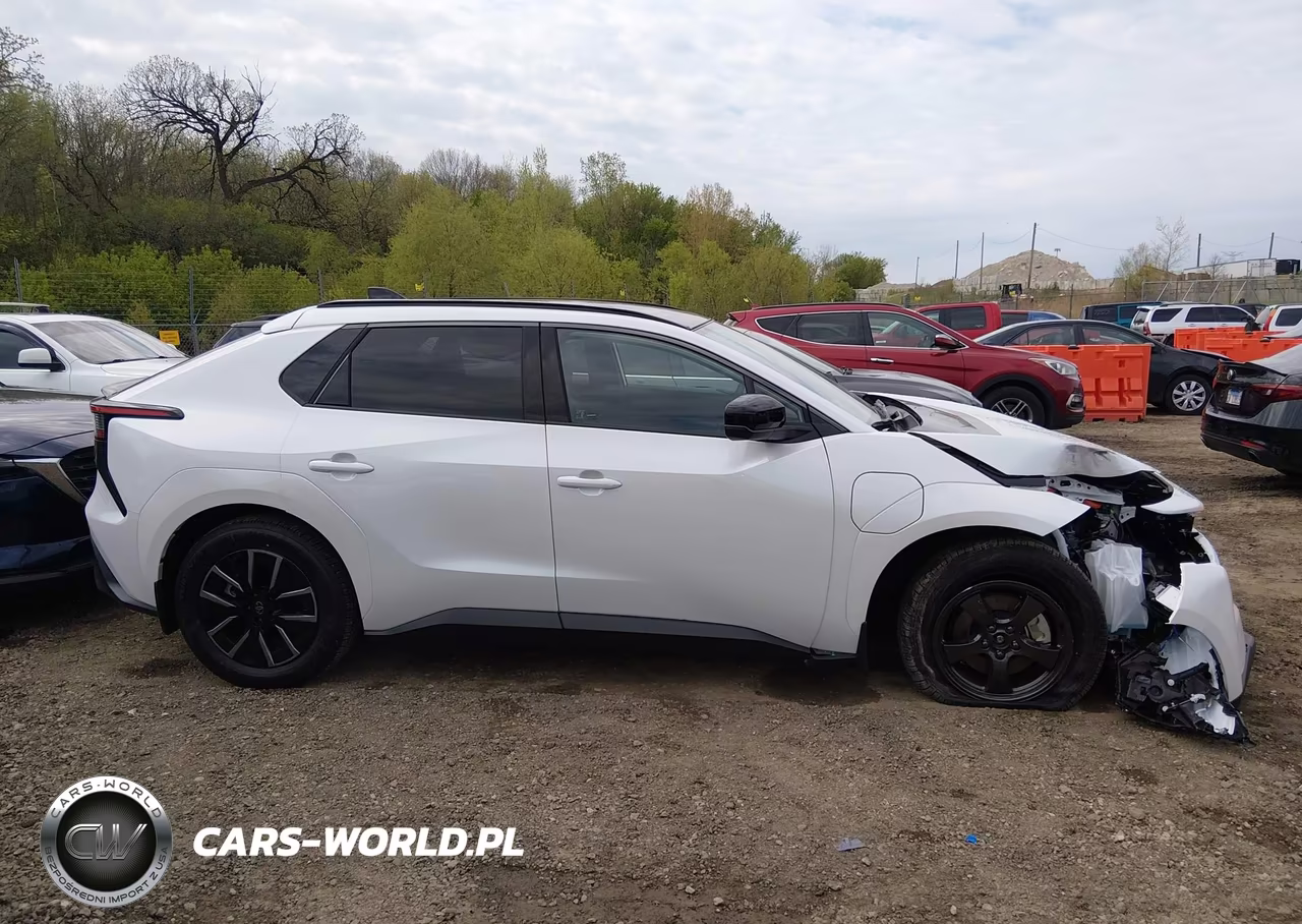 2026 Toyota Bz Xle VIN:JTMBDAFB8TA007384 - 14