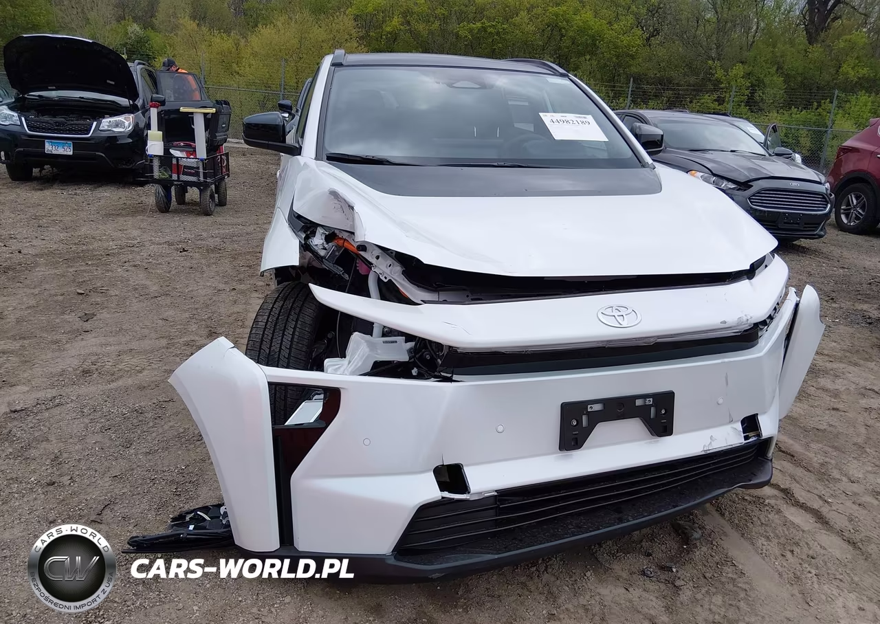 2026 Toyota Bz Xle VIN:JTMBDAFB8TA007384 - 6