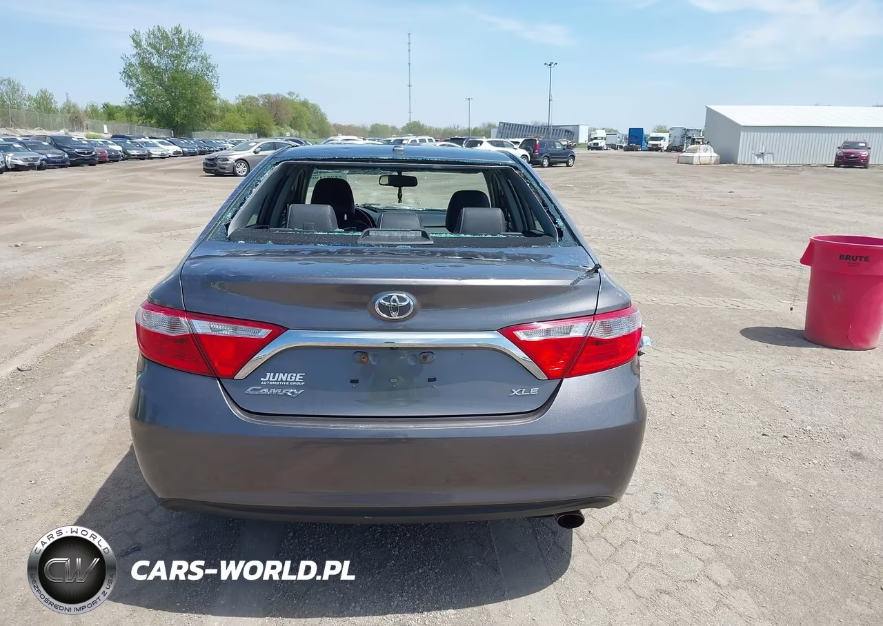 2017 Toyota Camry Xle VIN:4T1BF1FK6HU732915 - 16