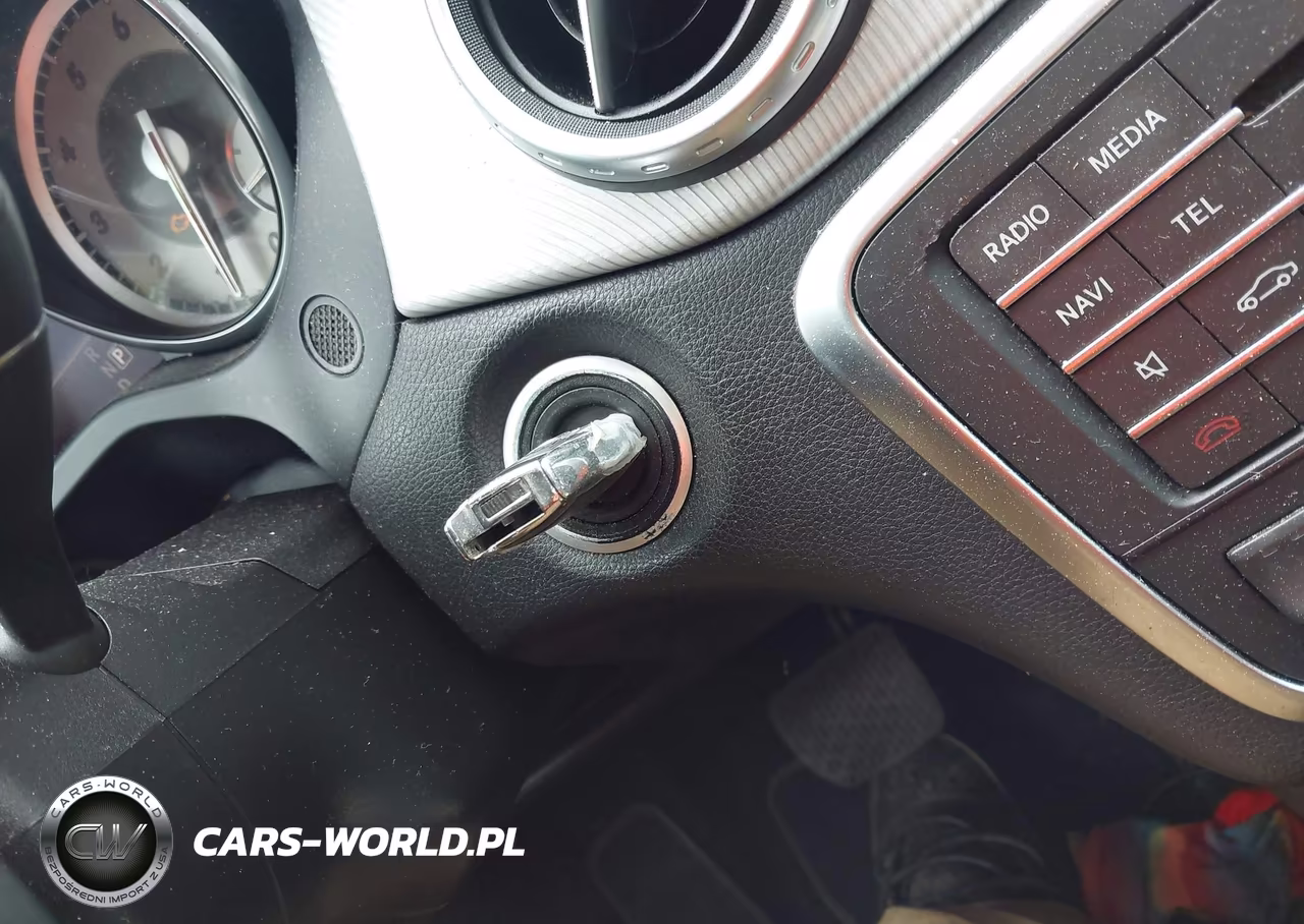 2017 Mercedes-Benz Gla 250 4Matic VIN:WDCTG4GB7HJ319080 - 11