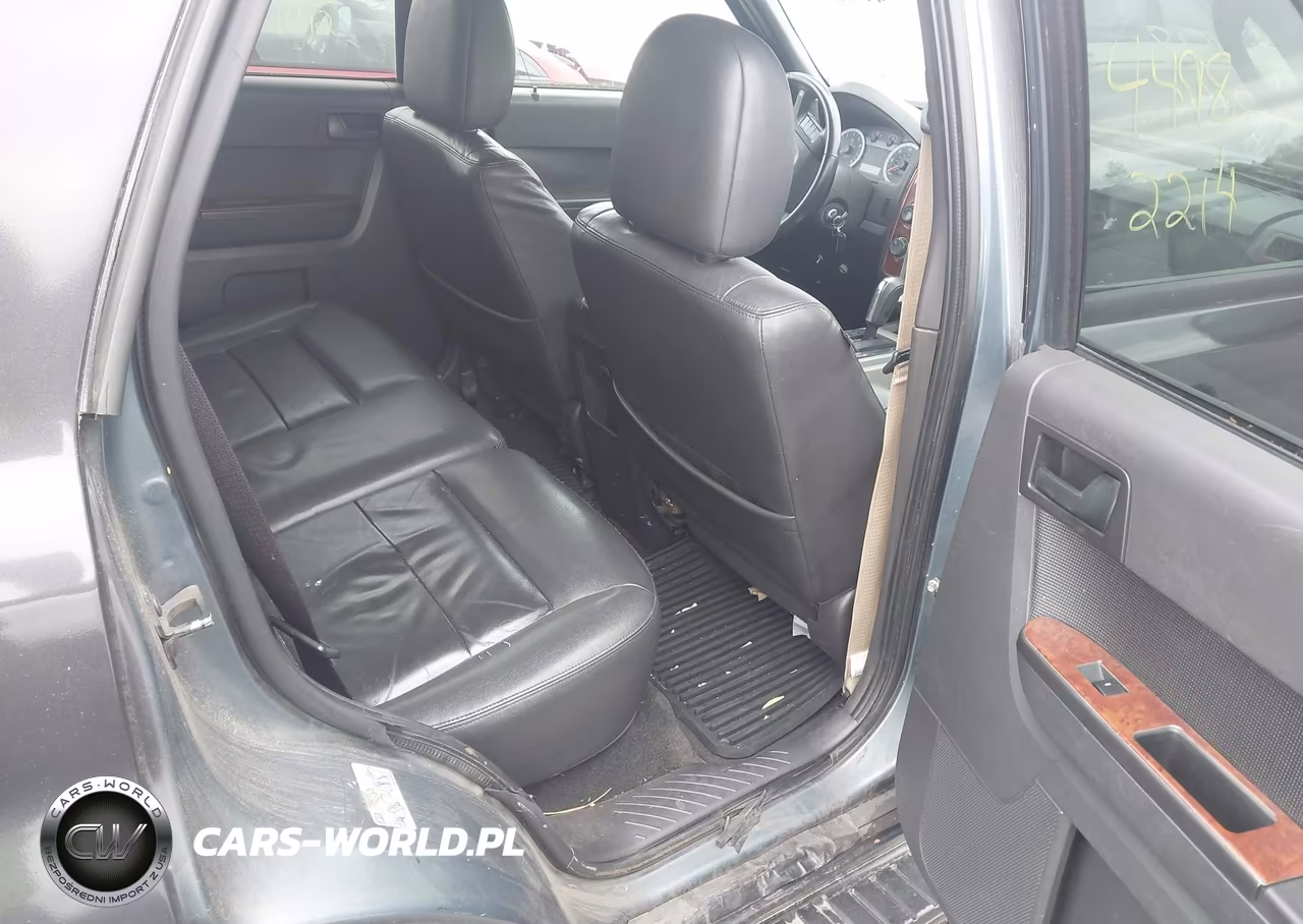 2011 Ford Escape Xlt VIN:1FMCU0D7XBKA04570 - 8