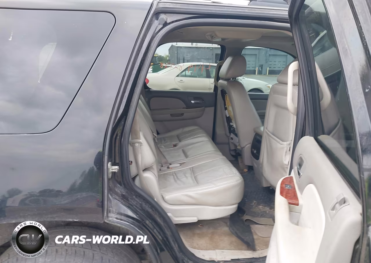 2012 Chevrolet Tahoe Lt VIN:1GNSKBE05CR108418 - 8