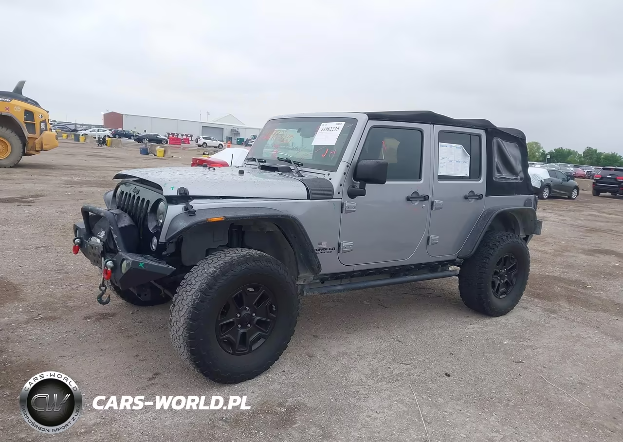 2016 Jeep Wrangler Unlimited Willys Wheeler VIN:1C4BJWDG6GL120944 - 14