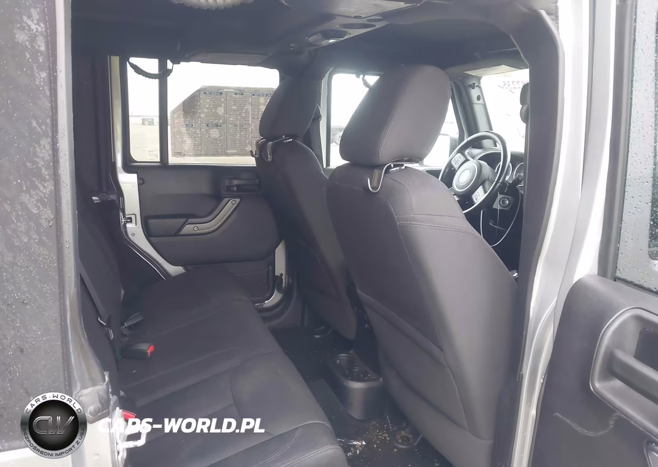 2016 Jeep Wrangler Unlimited Willys Wheeler VIN:1C4BJWDG6GL120944 - 8