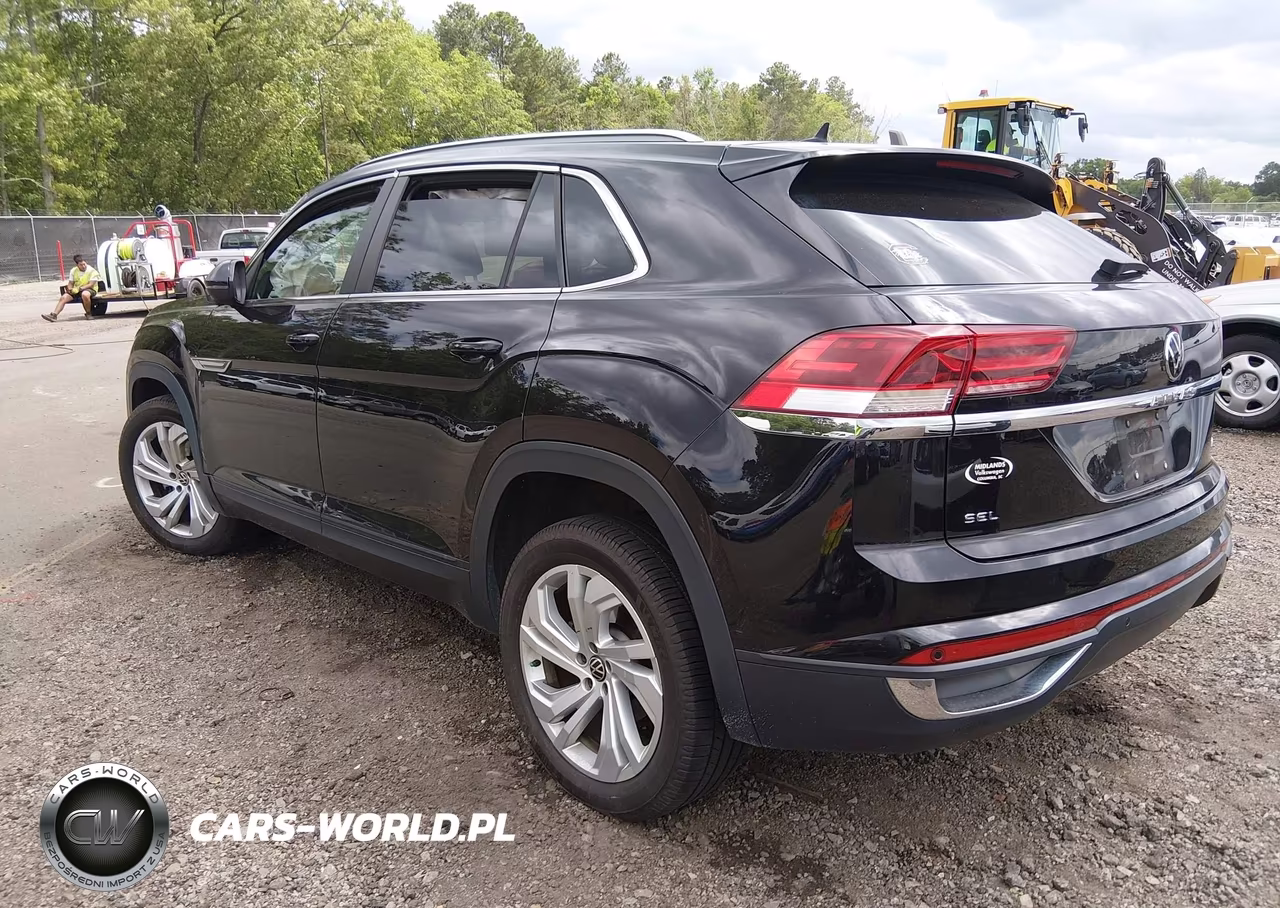 2020 Volkswagen Atlas Cross Sport VIN:1V2MC2CA2LC206902 - 3