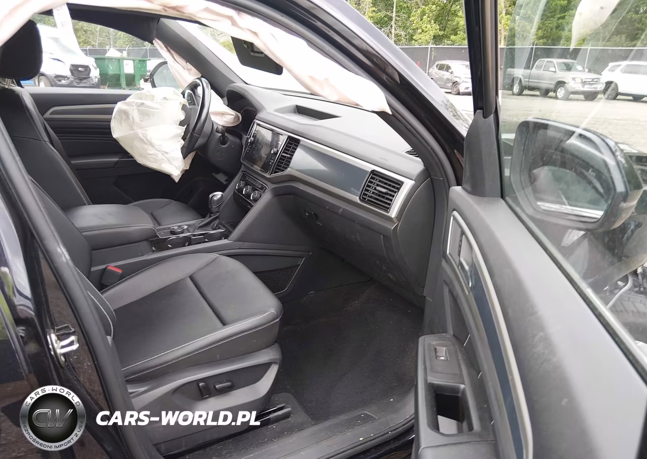 2020 Volkswagen Atlas Cross Sport VIN:1V2MC2CA2LC206902 - 5