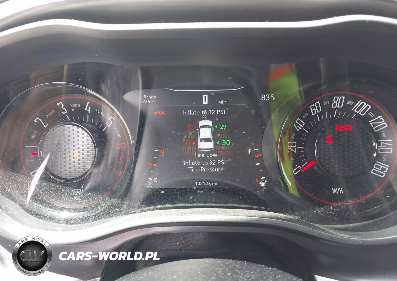 2016 Dodge Challenger R-T VIN:2C3CDZBT4GH232396 - 7