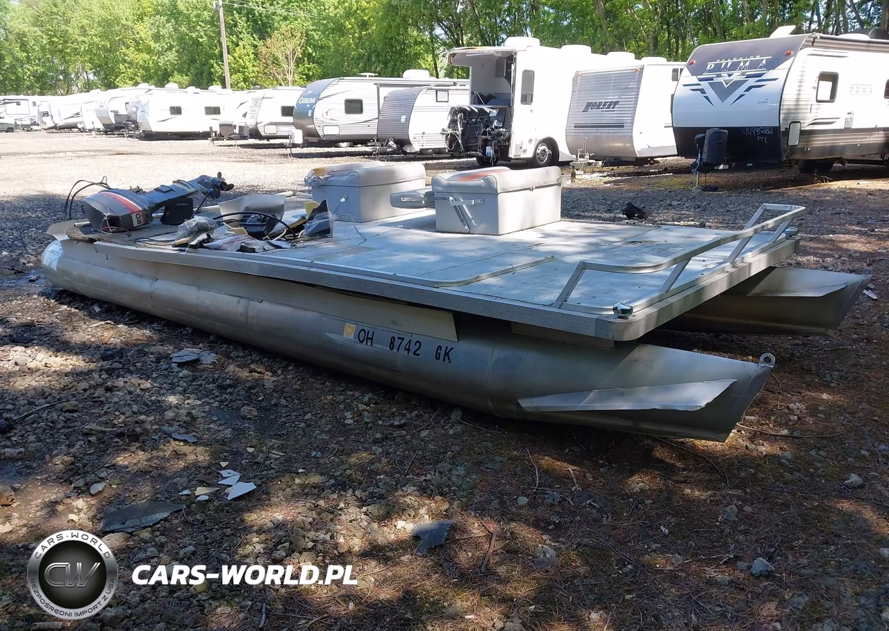 1986 Crest Iii Pontoon