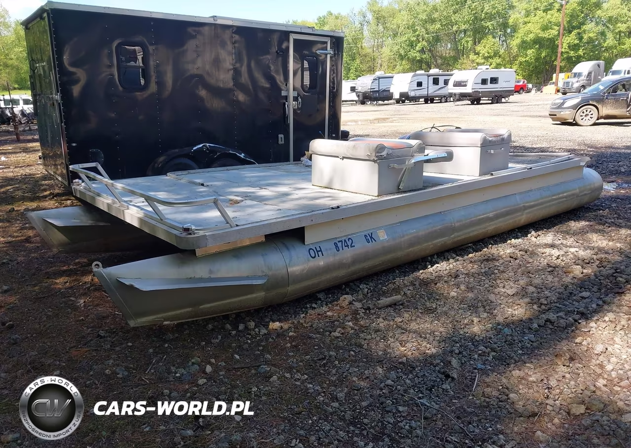 1986 Crest Iii Pontoon VIN:MAU01392F686 - 2