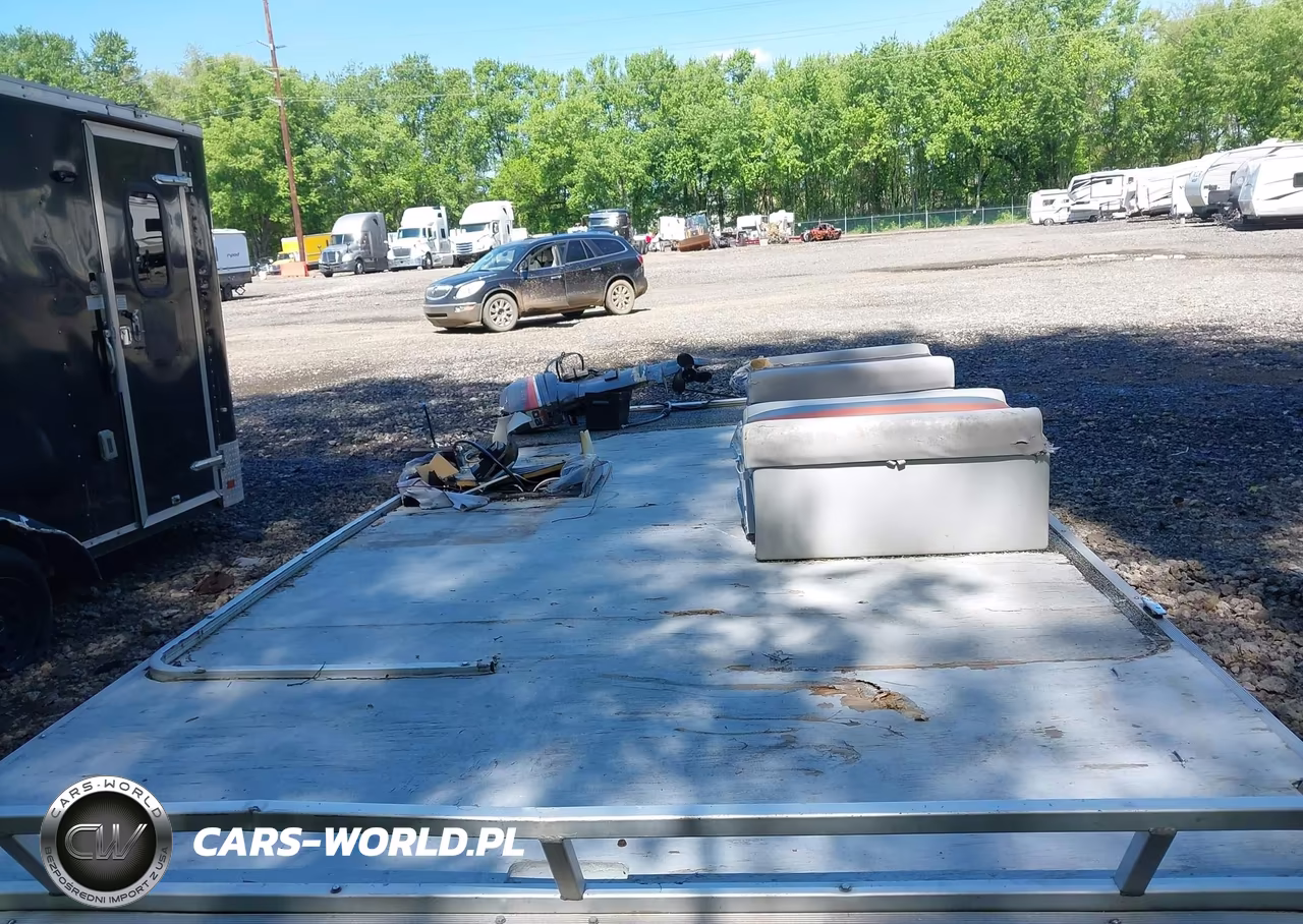 1986 Crest Iii Pontoon VIN:MAU01392F686 - 8