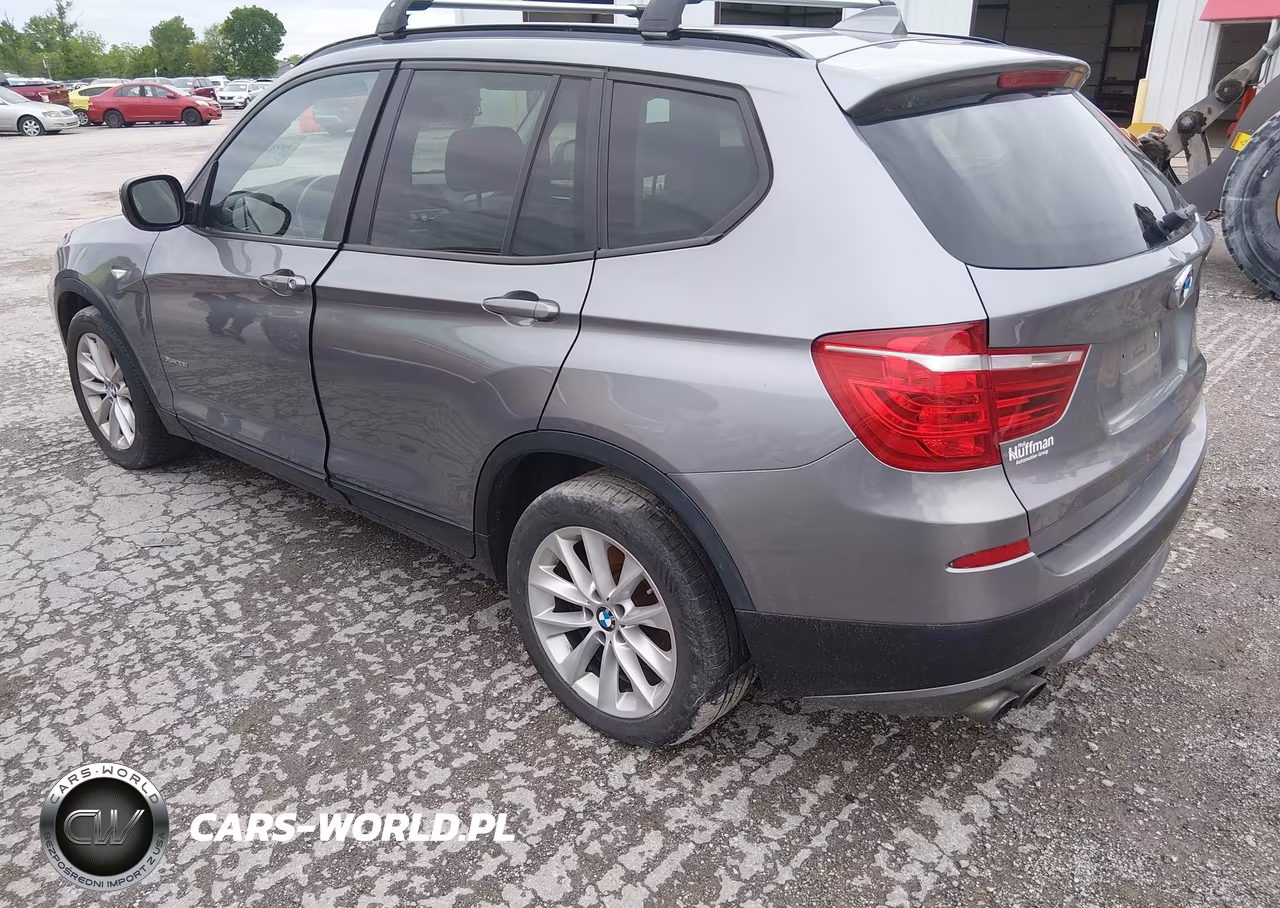 2013 BMW X3 xDrive28I VIN:5UXWX9C52D0D00423 - 3