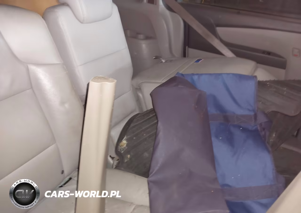 2012 Honda Odyssey Ex-L VIN:5FNRL5H6XCB006205 - 8