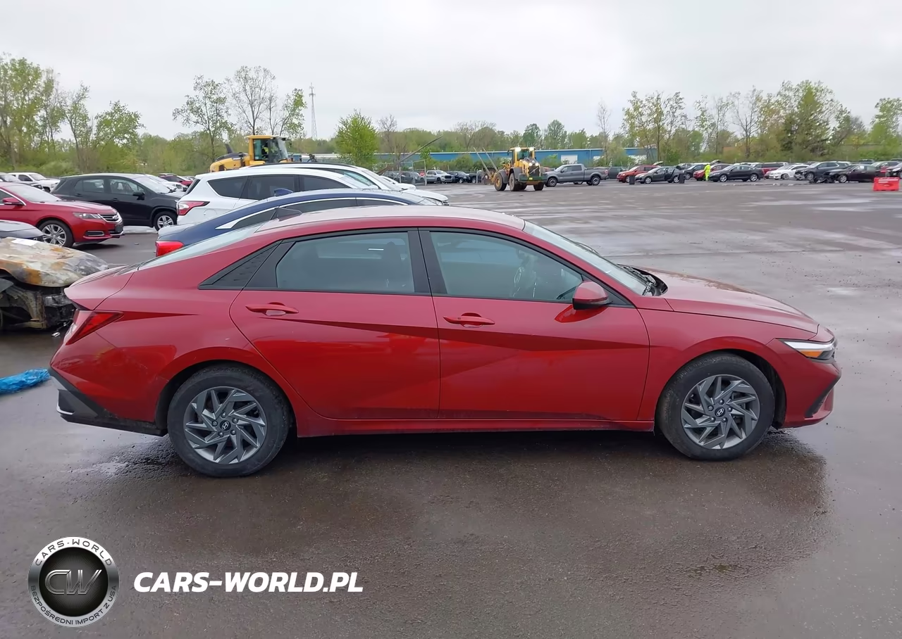 2024 Hyundai Elantra Sel VIN:KMHLM4DG2RU786711 - 13