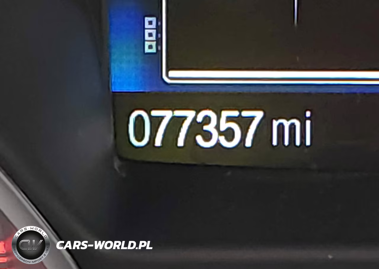 2018 Ford Escape Se VIN:1FMCU0GD2JUC30963 - 16