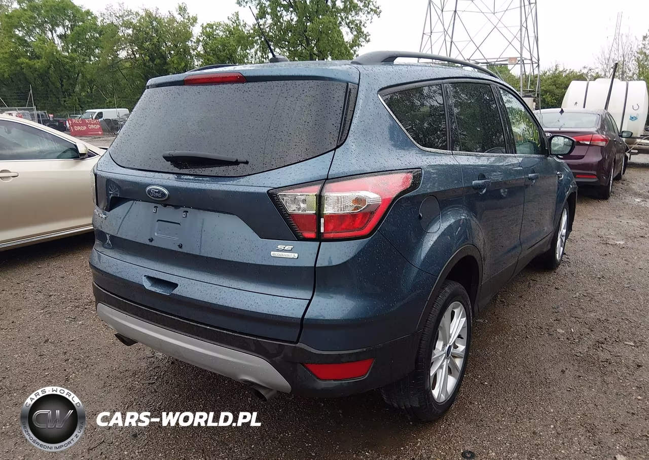 2018 Ford Escape Se VIN:1FMCU0GD2JUC30963 - 4
