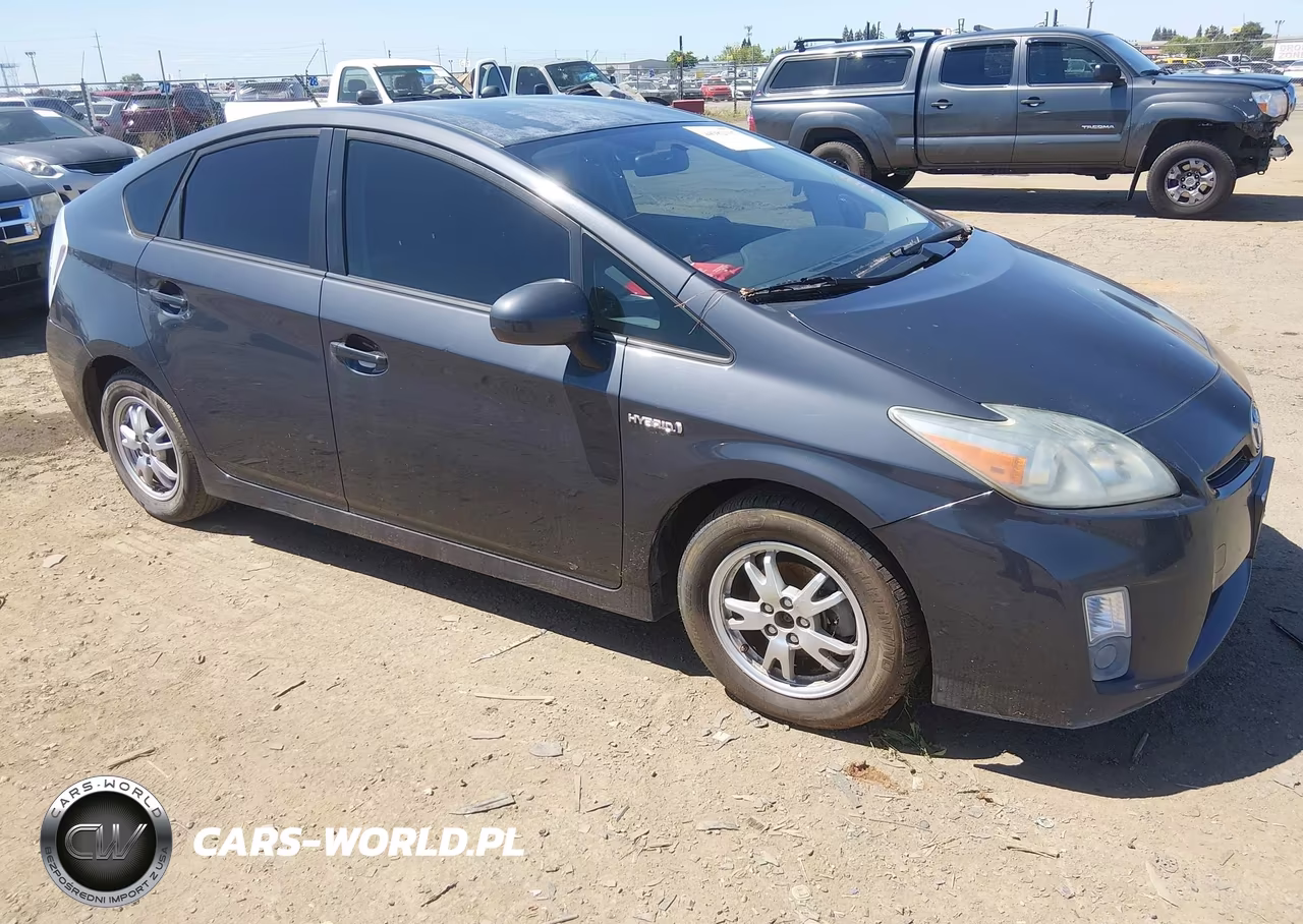2011 Toyota Prius Two