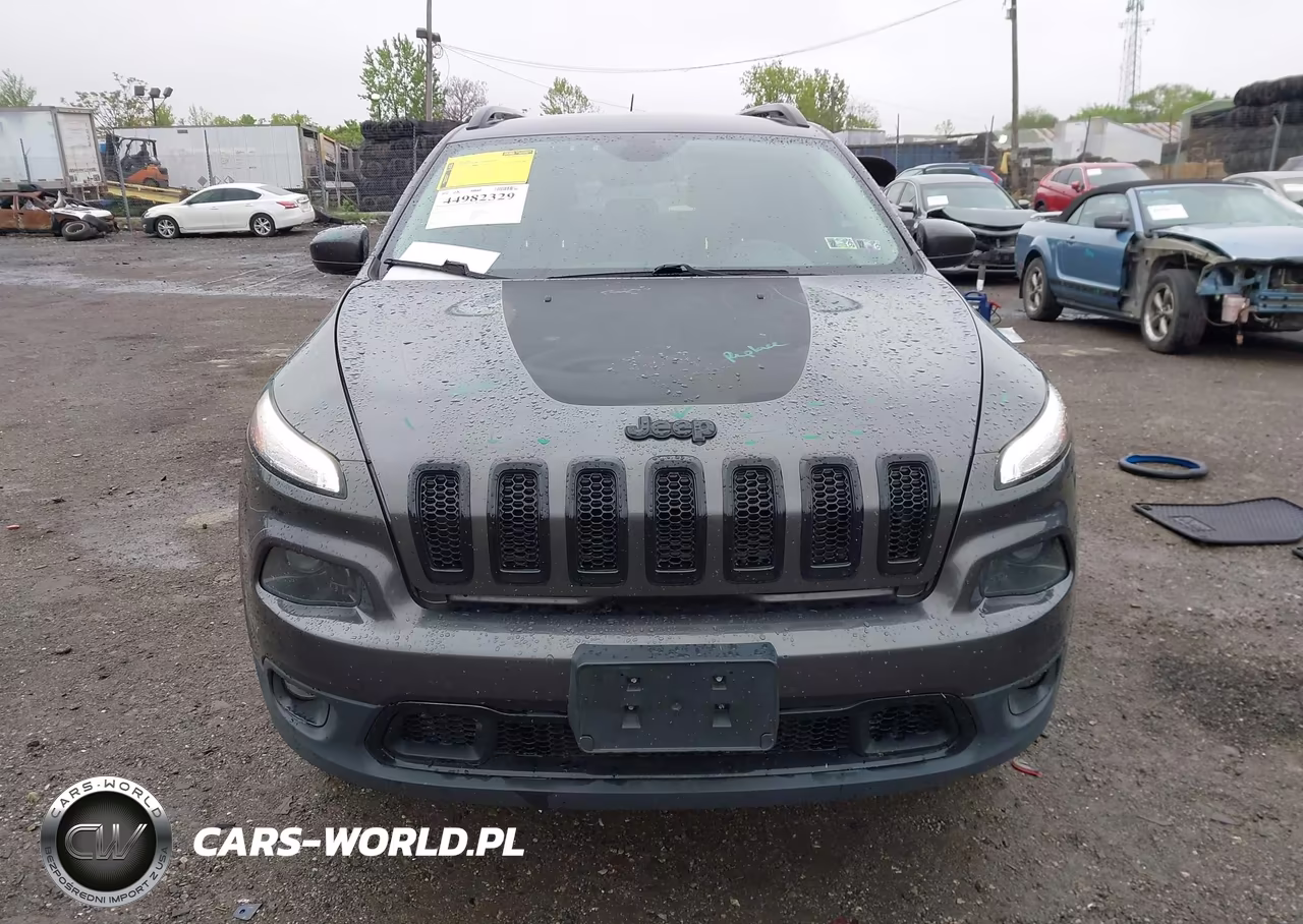 2015 Jeep Cherokee Latitude Altitude VIN:1C4PJLCS2FW723171 - 11