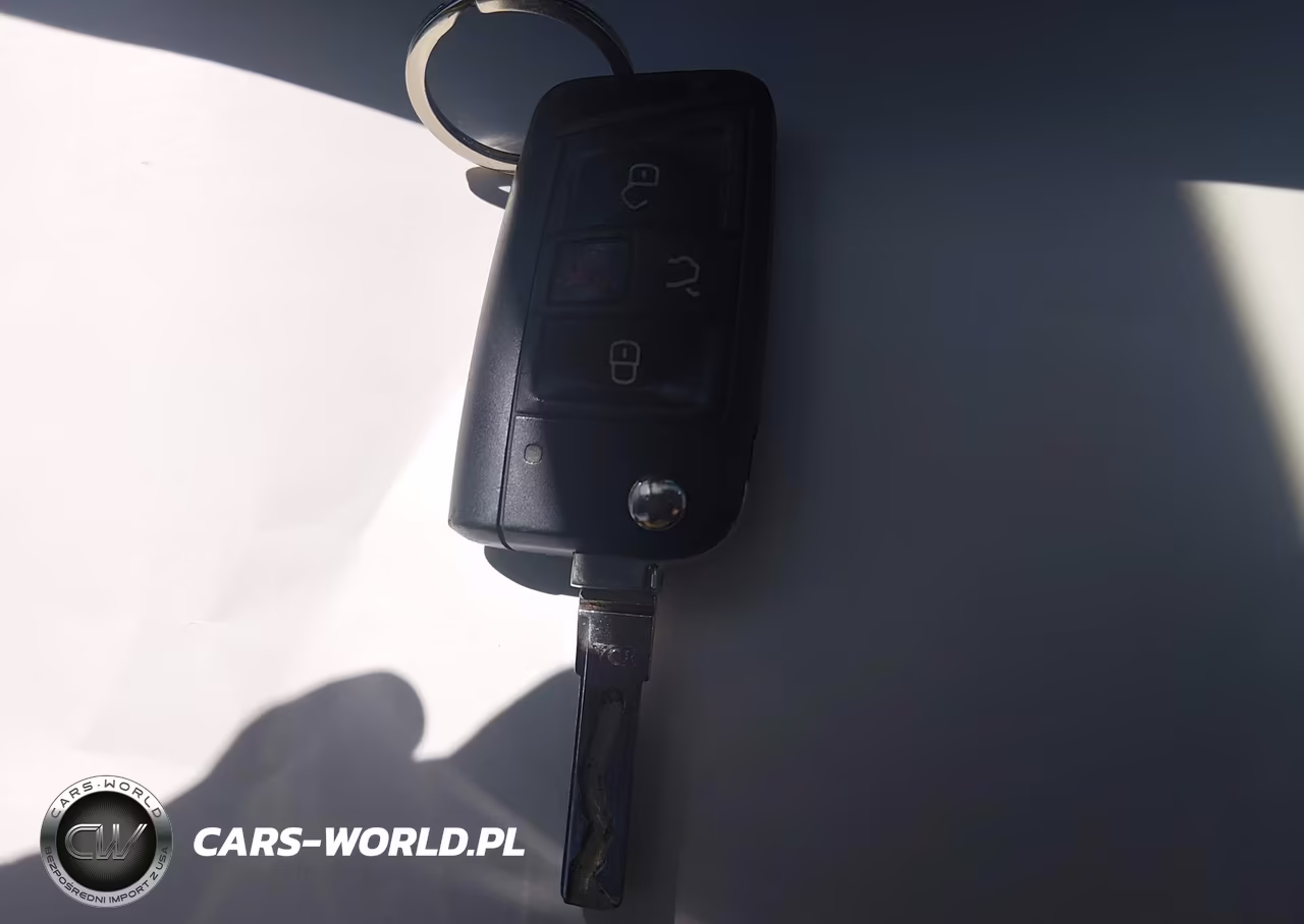 2018 Volkswagen Golf Sportwagen Tsi S VIN:3VW117AU0JM759755 - 10