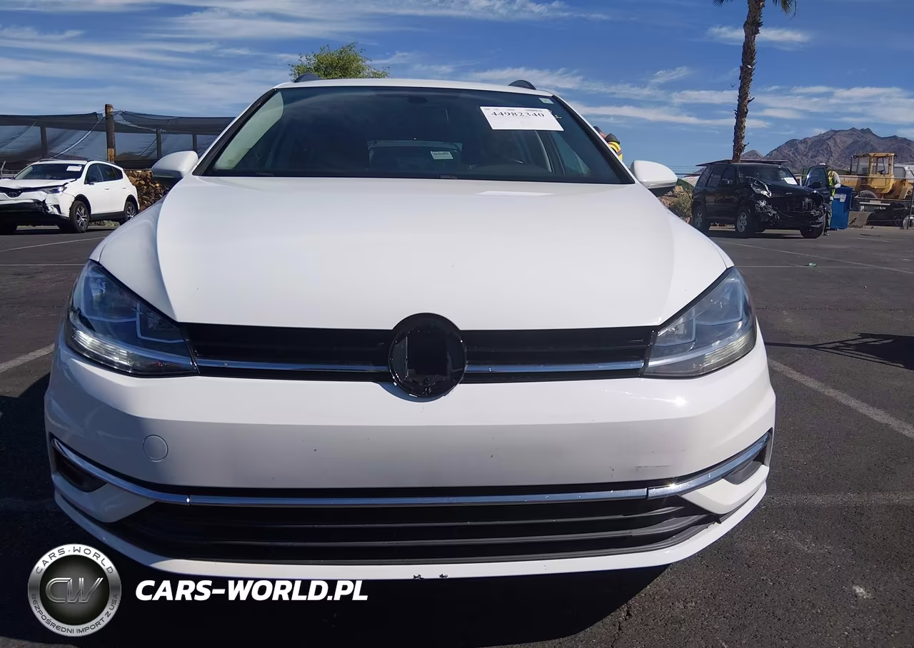 2018 Volkswagen Golf Sportwagen Tsi S VIN:3VW117AU0JM759755 - 11