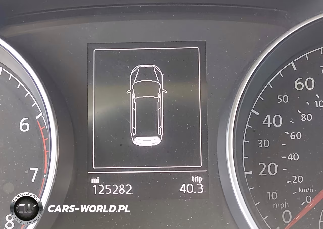 2018 Volkswagen Golf Sportwagen Tsi S VIN:3VW117AU0JM759755 - 14