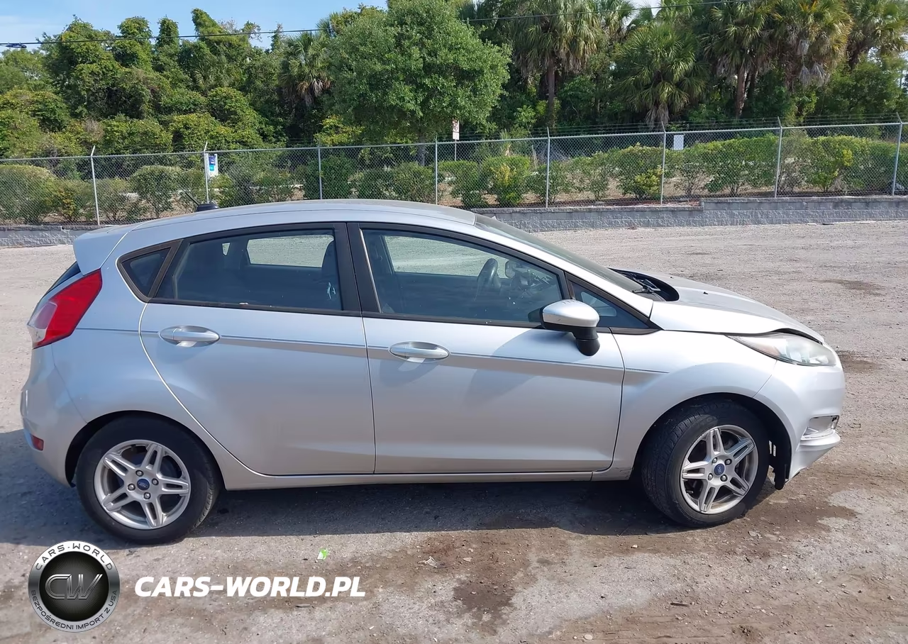 2018 Ford Fiesta Se VIN:3FADP4EJ6JM142153 - 12