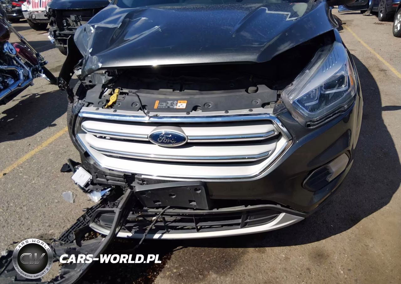 2019 Ford Escape Titanium VIN:1FMCU9J90KUB63015 - 6