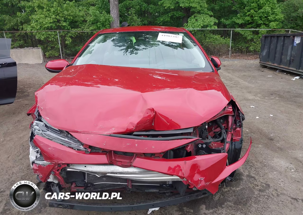 2021 Toyota Corolla Le VIN:JTDEPMAE8MJ152045 - 13