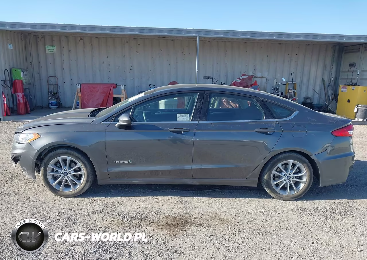 2019 Ford Fusion Hybrid Se VIN:3FA6P0LU1KR120662 - 14