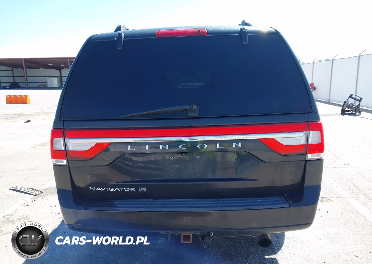 2015 Lincoln Navigator L VIN:5LMJJ3JT3FEJ02733 - 16